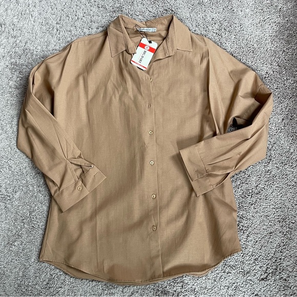 Oversized Button Down Shirt - Picture 6 of 8